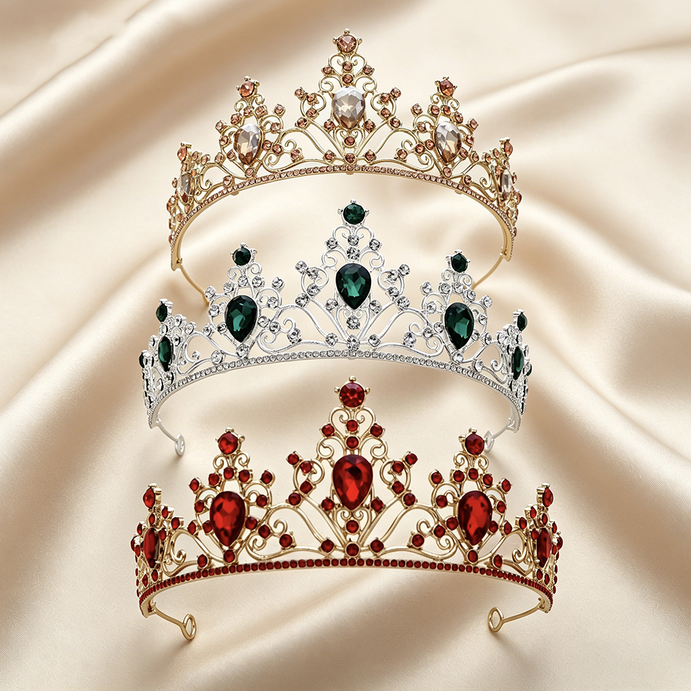 Event Supplies - Vintage Baroque Sparkling Rhinestone Bridal Tiara
