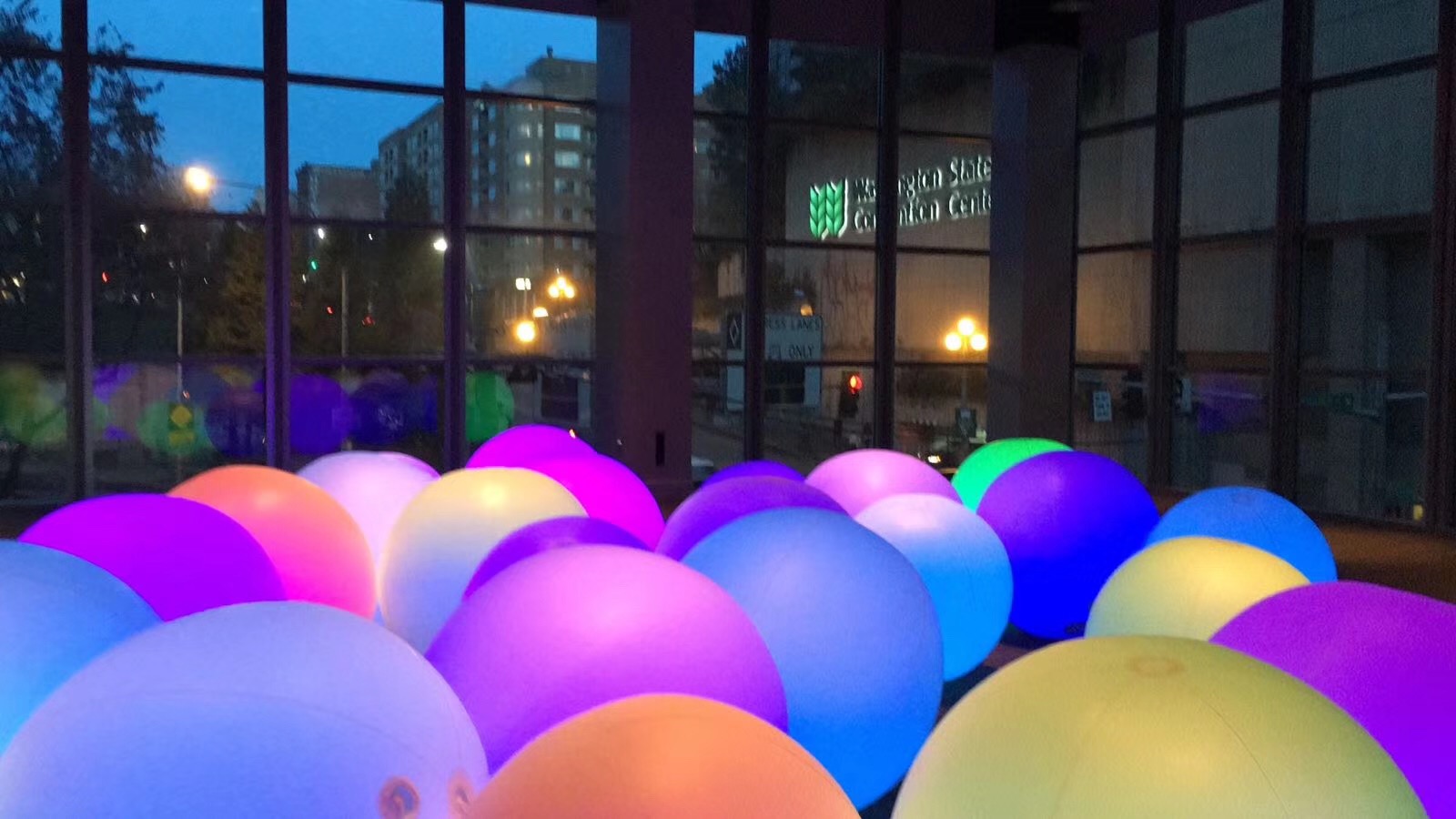 LED Inflatable Touching Colore – обзор и цена Led Balloon Light