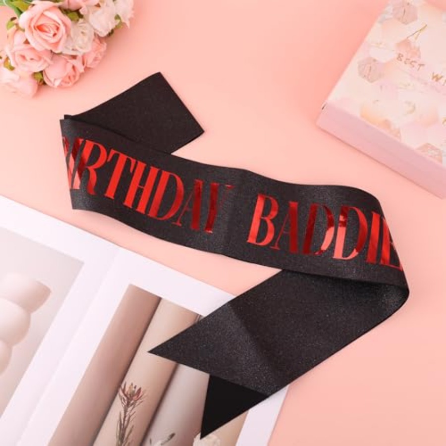 Birthday Baddie Sash, Glitter  – обзор и цена Birthday Sash Glitter